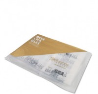 Disposable Capes (Одноразовые пеньюары с логотипом Salerm Cosmetics), 50 шт