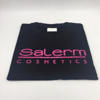(Футболка с логотипом Salerm Cosmetics)
